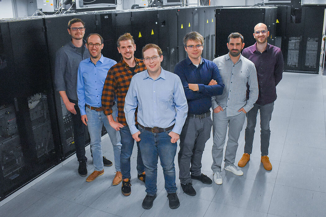 The LEA-AI team in the microgrid laboratory, from left to right: Maximilian Schenke, Oliver Wallscheid, Daniel Weber, Jarren Lange, Barnabas Haucke-Korber, Mario Peña, Darius Jakobeit