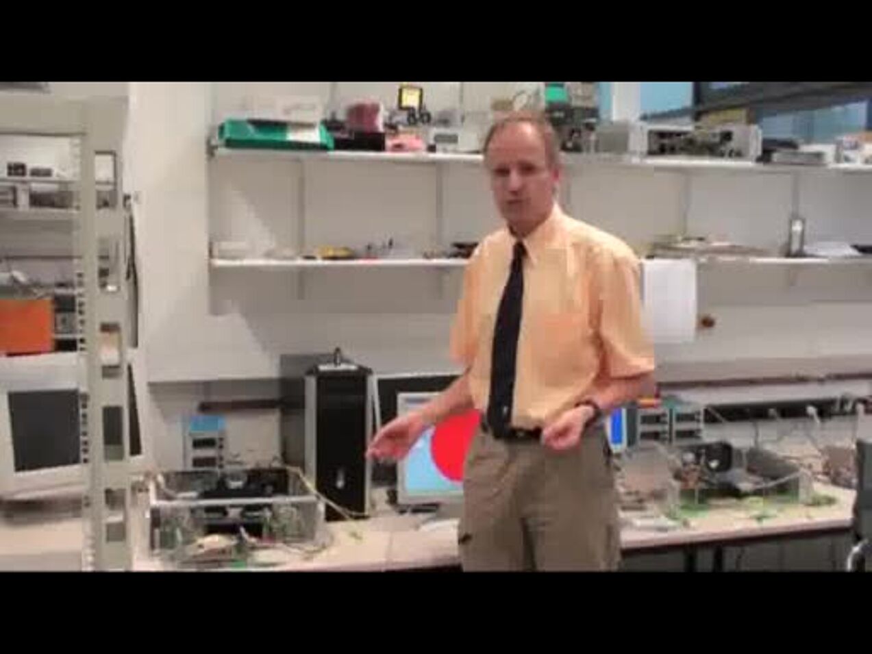 200-Gb/s, 430-km PDM-DQPSK Transmission with Endless Polarization Tracking